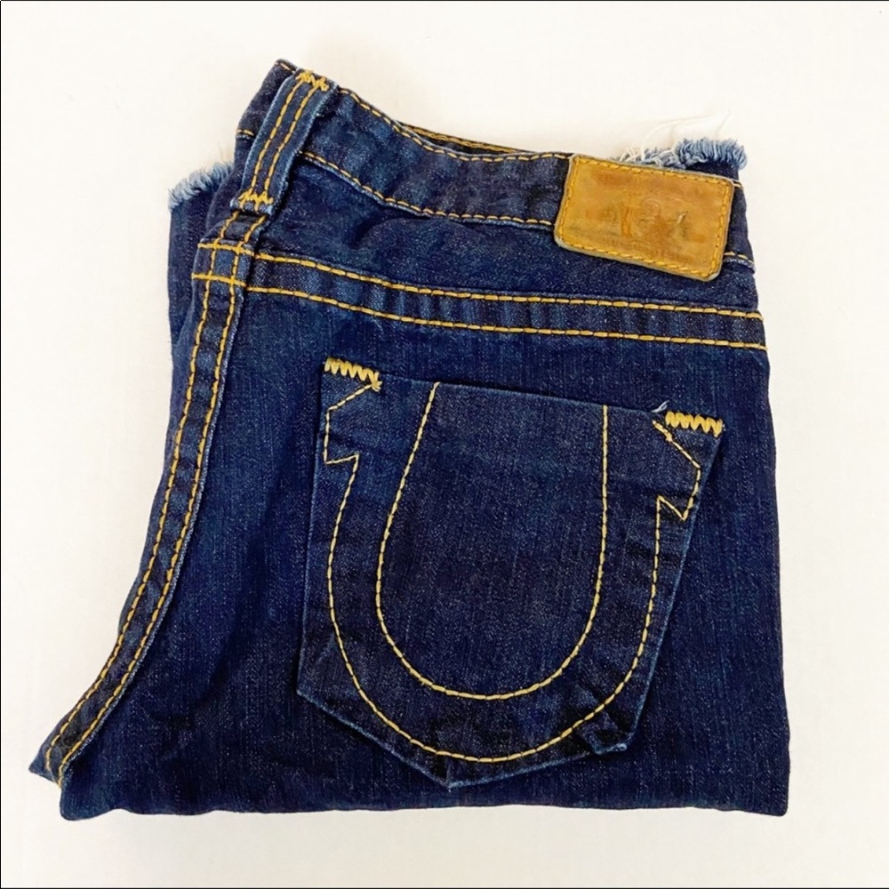 True Religion Dark Wash Flare Women’s Jeans - Picture 3 of 6